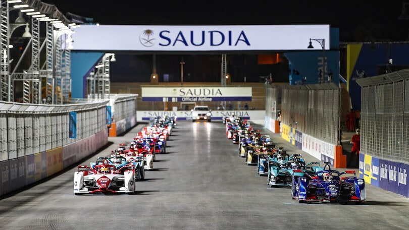 Formula E, gli orari dell'ePrix di Ad Diriyah: come e dove seguire la gara