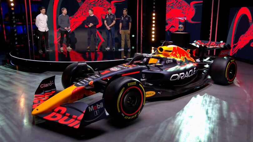 Red Bull RB18, presentata la nuova monoposto 2022