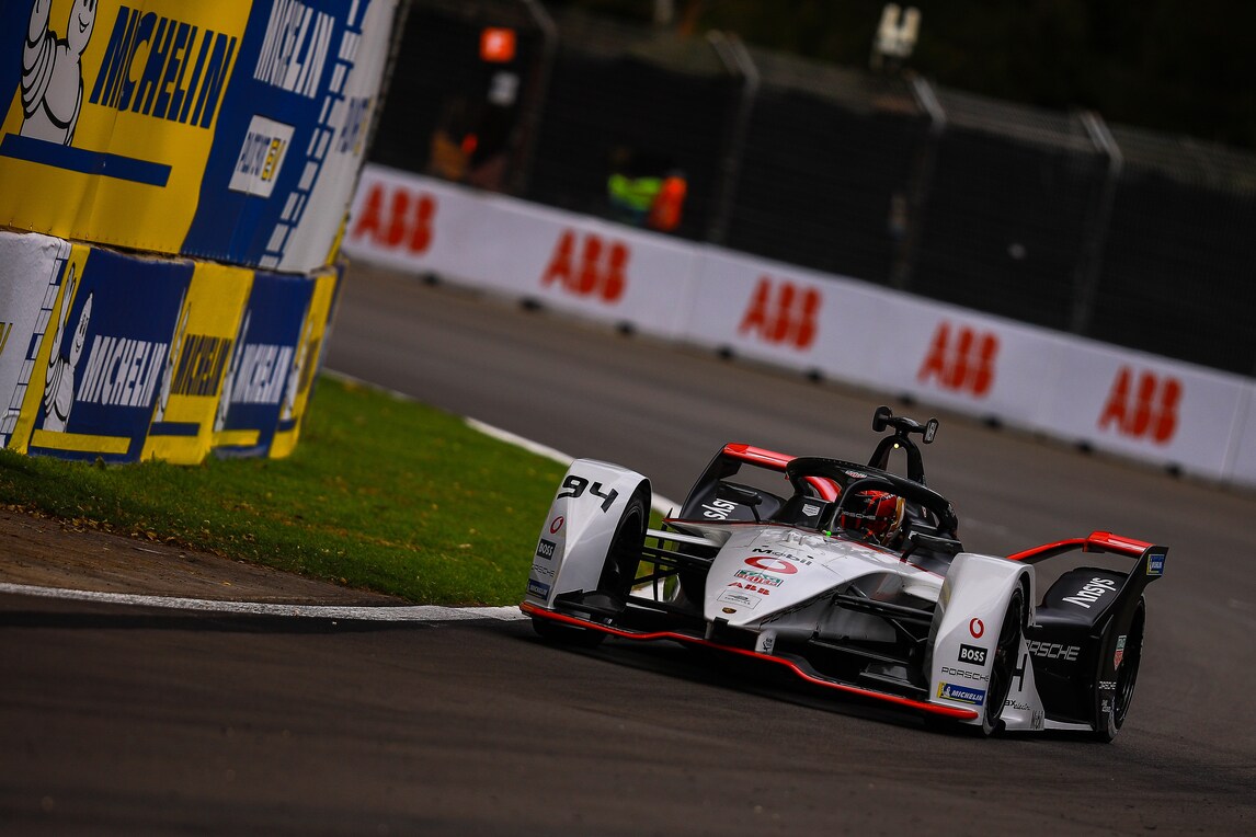 Formula E, finalmente Porsche e Wehrlein: un premio alla resilienza