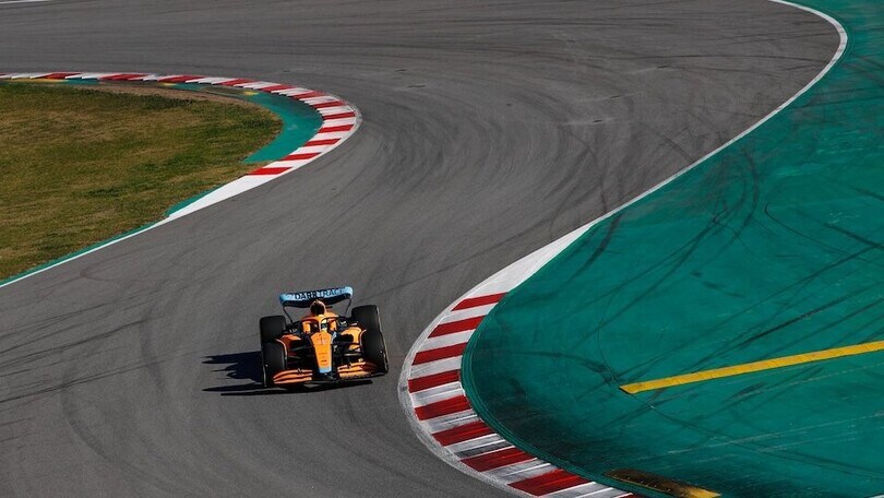 Test Barcellona 2022, i piloti in azione nei tre giorni