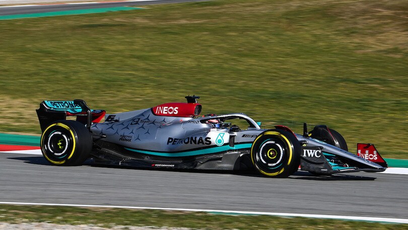 Test Barcellona day 3, Russell il migliore al mattino. Haas in bianco