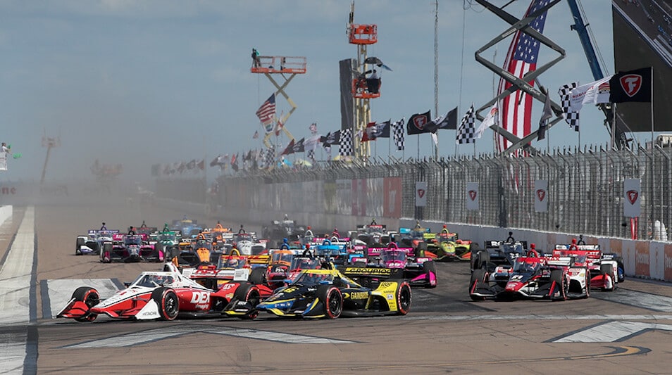 Indycar, il motore ibrido slitta al 2024