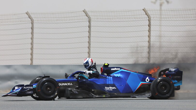 F1, test Barhain: Williams di Latifi in fiamme