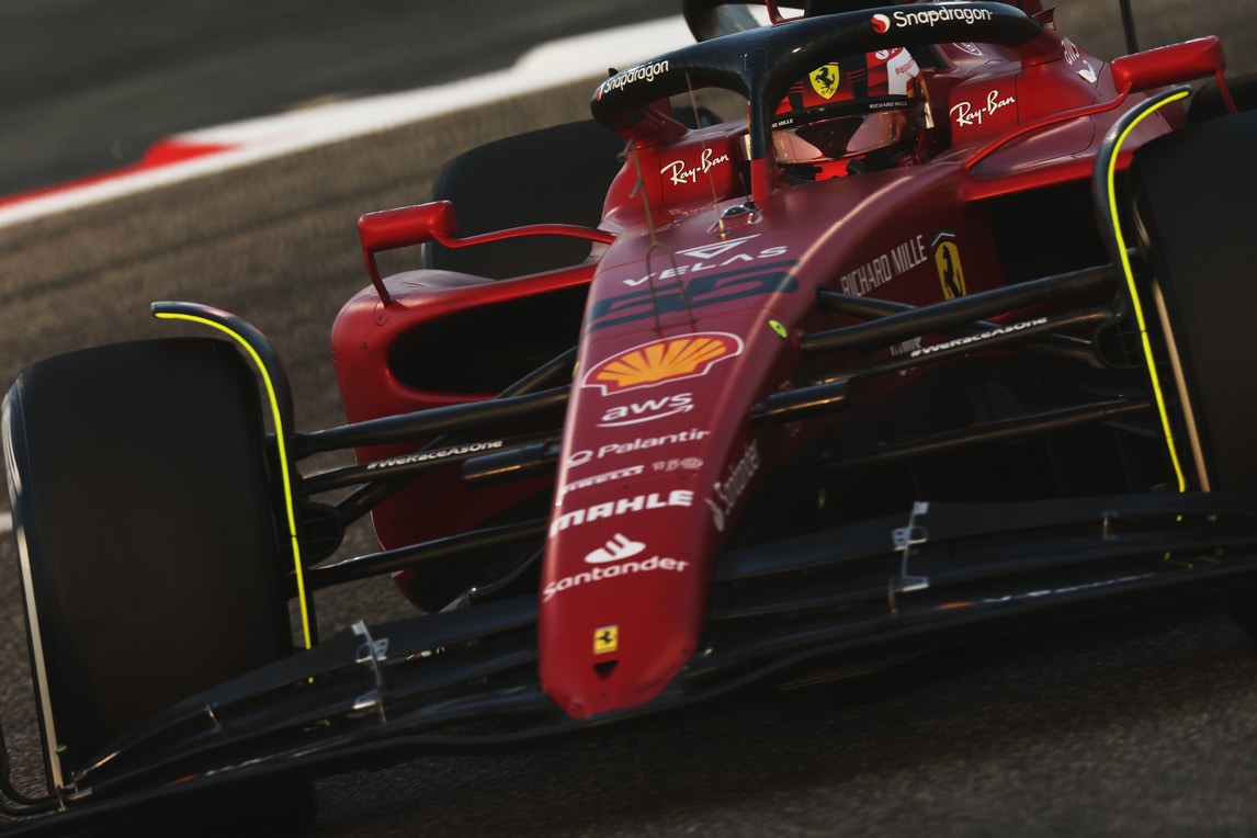 Test Bahrain, day-2: Sainz al top, poi Verstappen