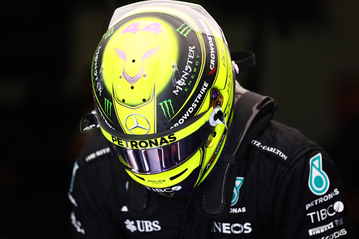 Hamilton: "Mercedes fuori dal vertice: Red Bull e Ferrari corrono un altro campionato"