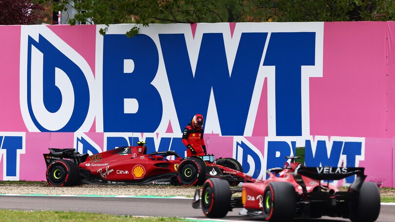 Sainz a muro nelle qualifiche di Imola