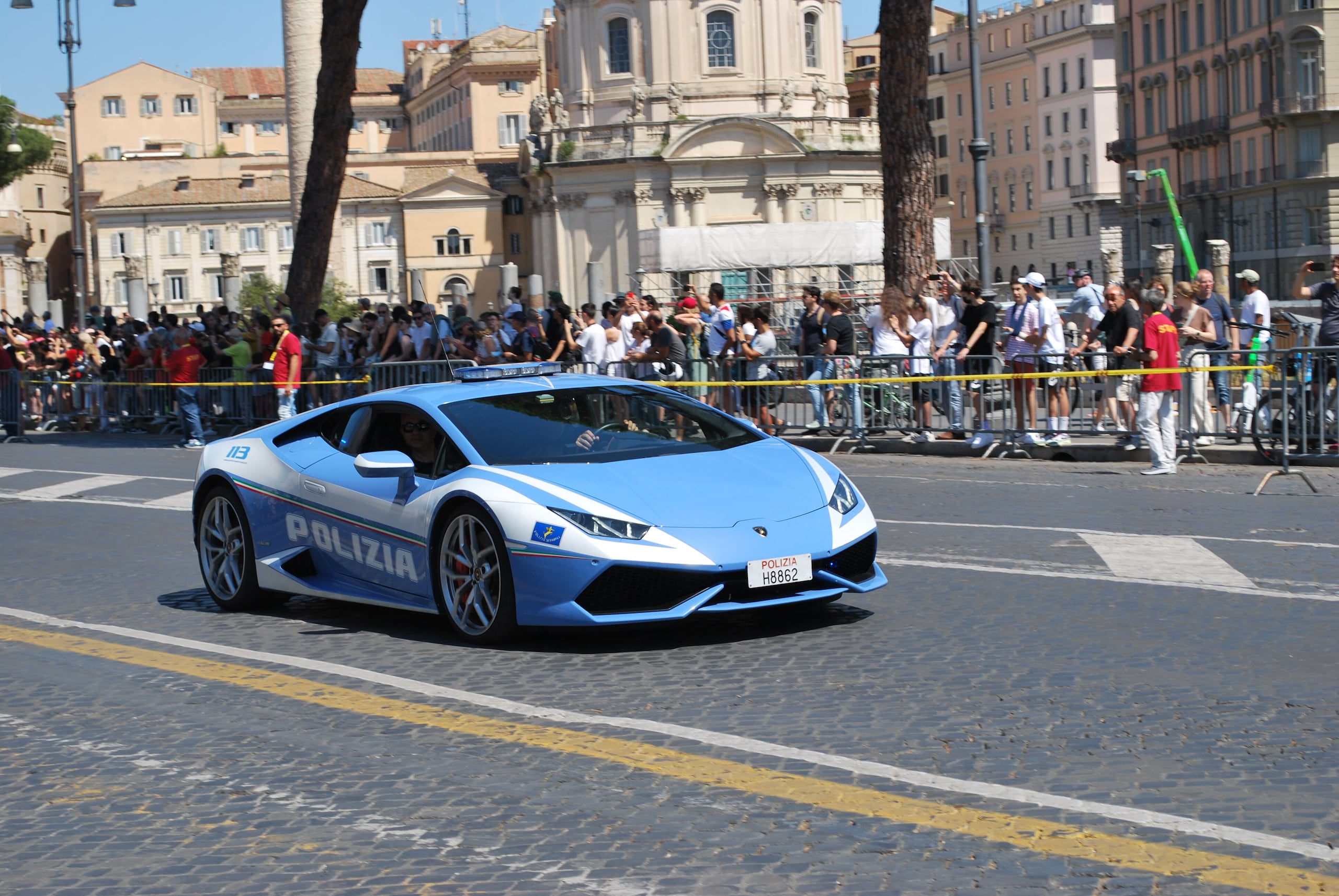 Roma Grand Prix Storico, le vetture in Via dei Fori Imperiali
