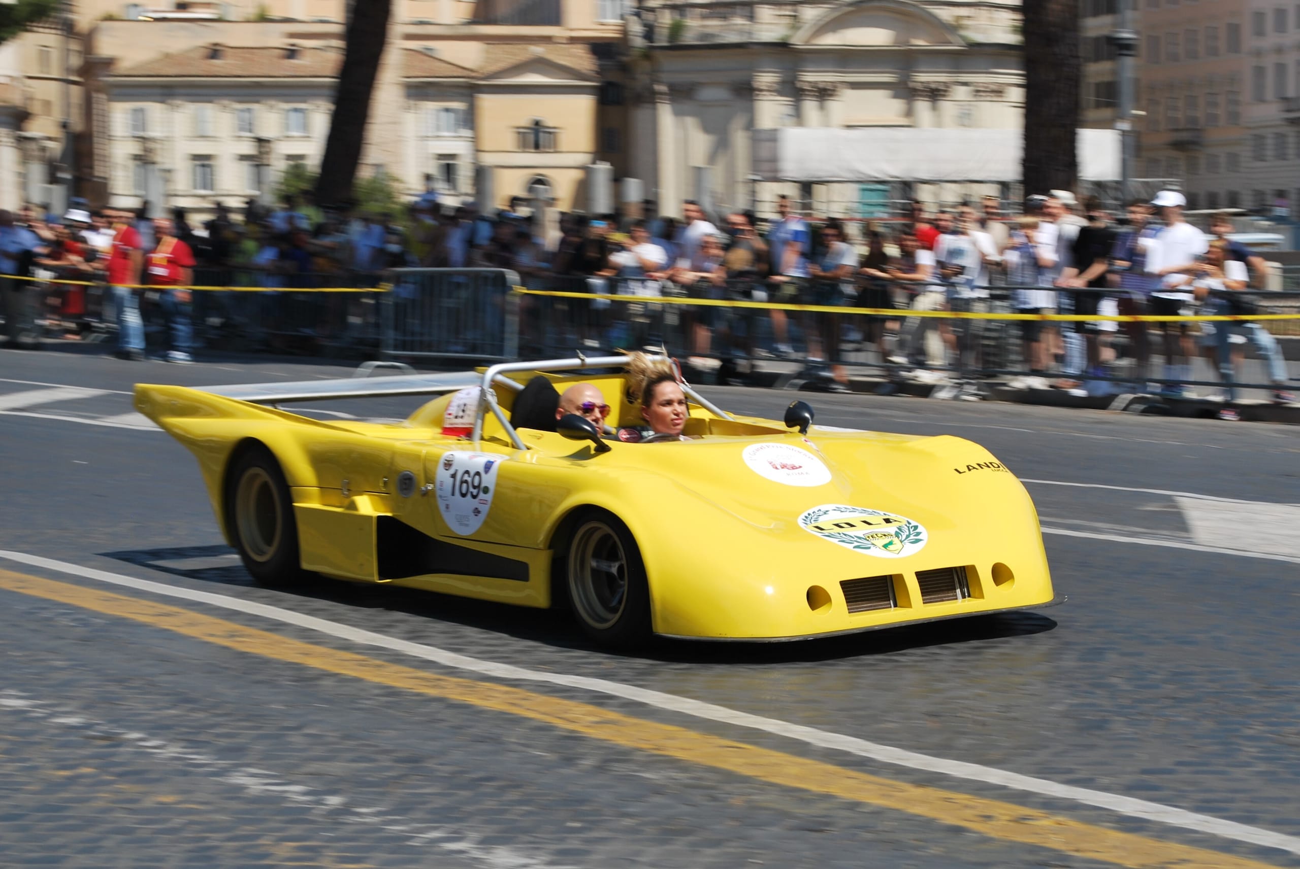 Roma Grand Prix Storico, le vetture in Via dei Fori Imperiali