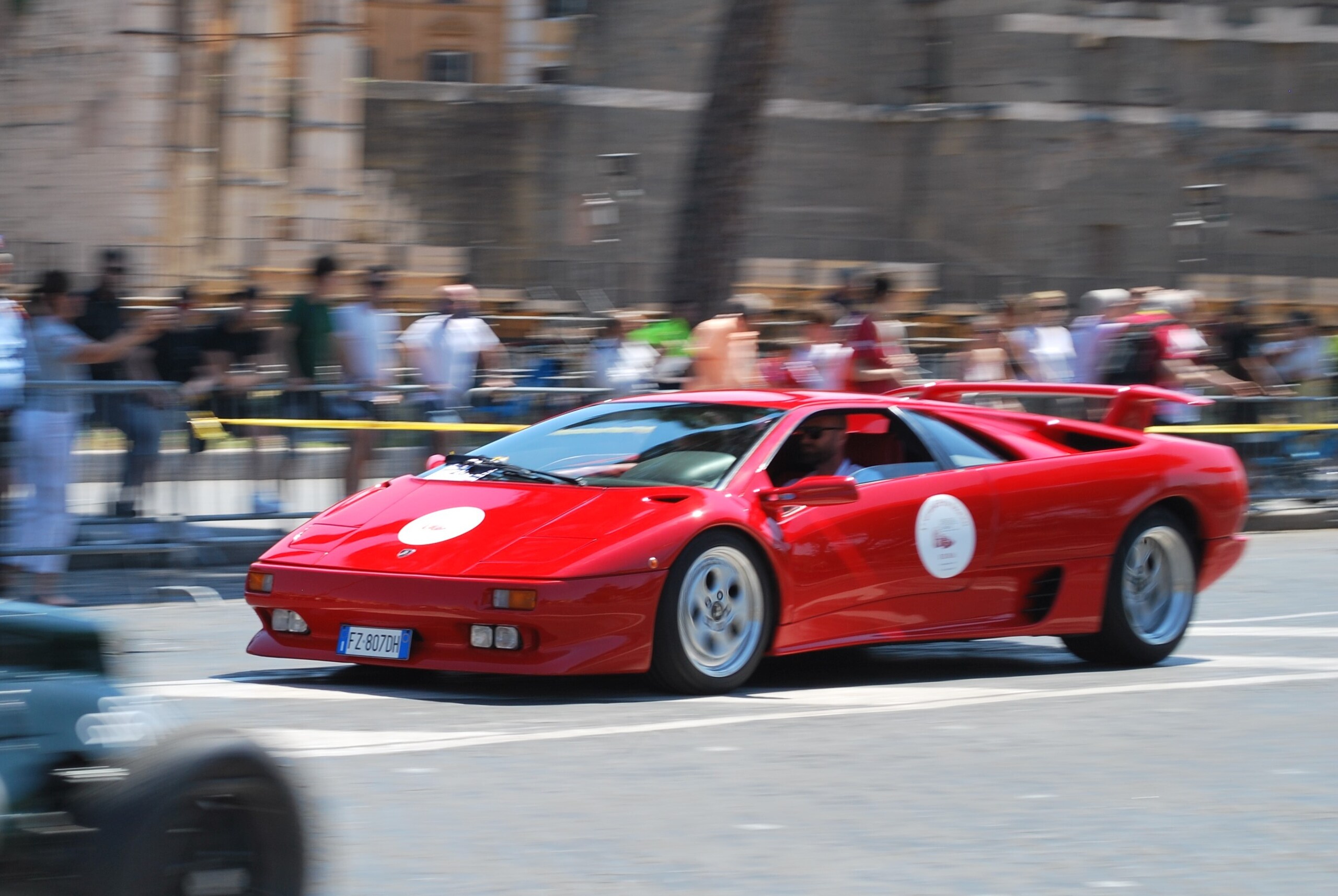 Roma Grand Prix Storico, le vetture in Via dei Fori Imperiali