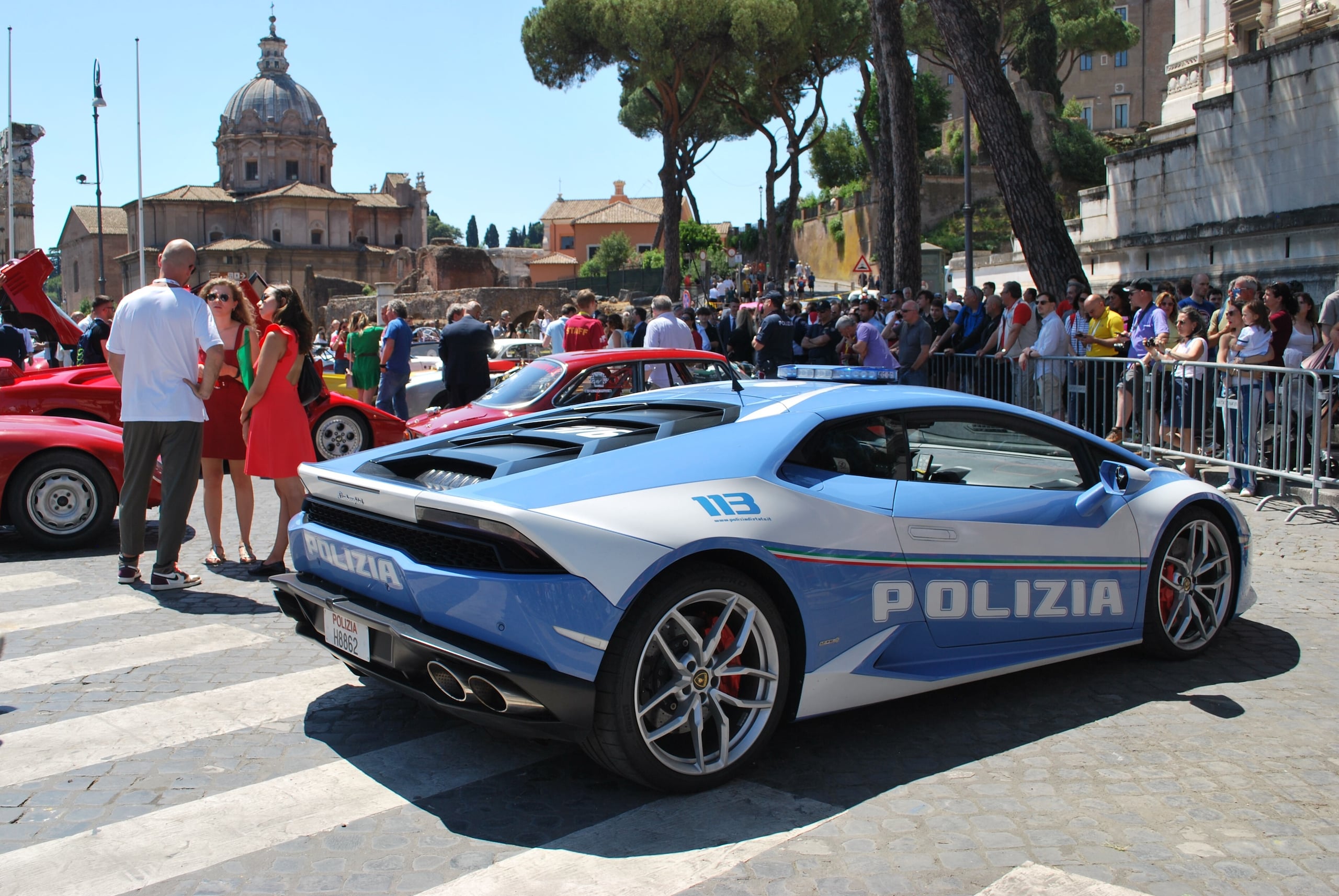 Roma Grand Prix Storico, le vetture in Via dei Fori Imperiali