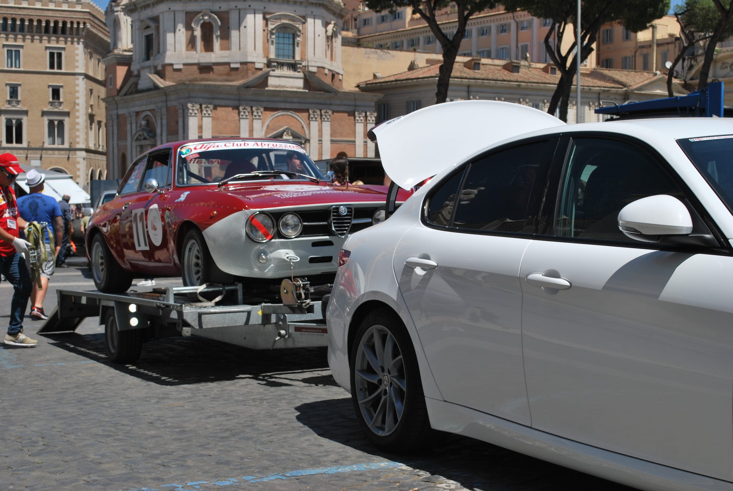 Roma Grand Prix Storico, le vetture in Via dei Fori Imperiali
