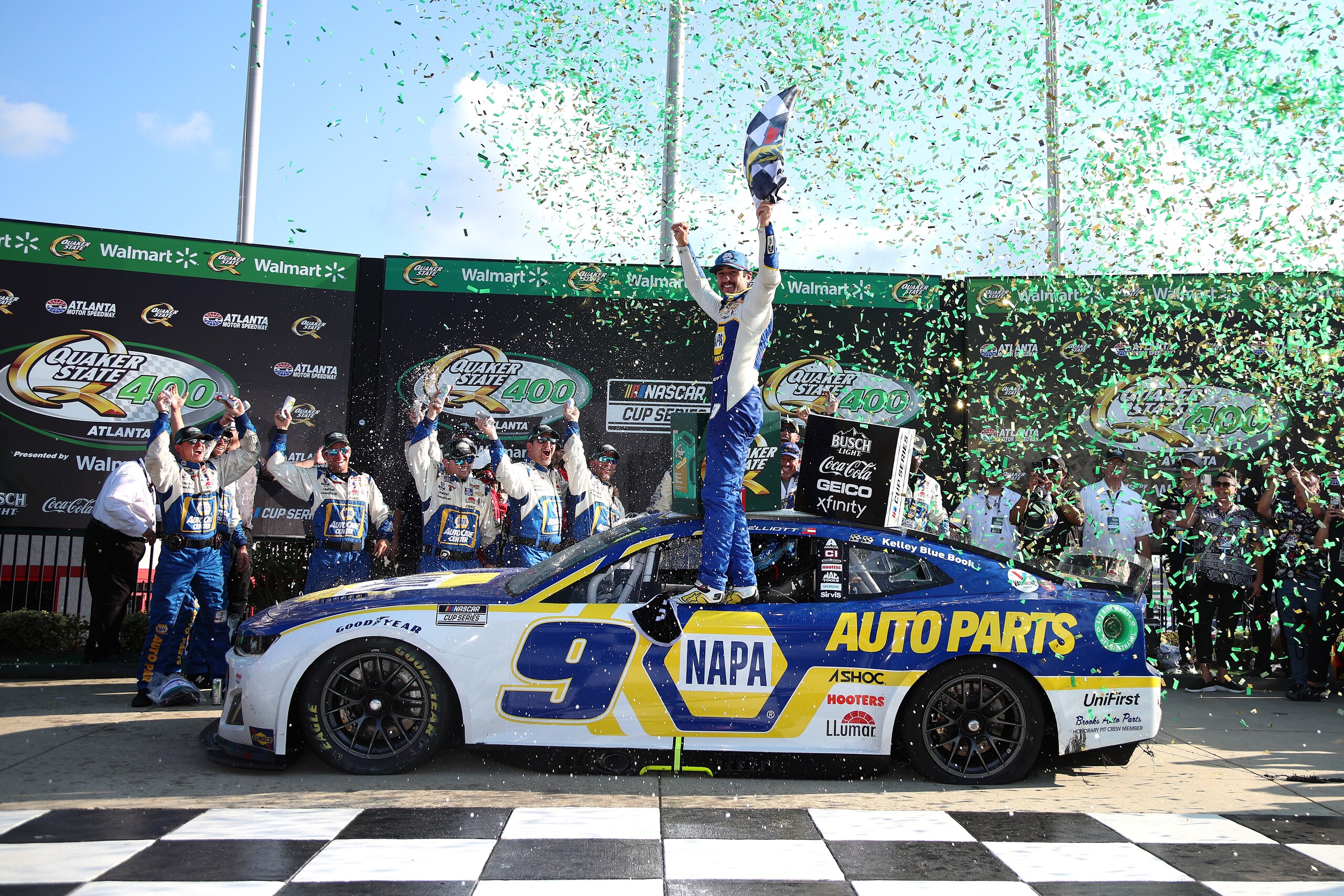 Nascar: ad Atlanta Elliott vince in casa