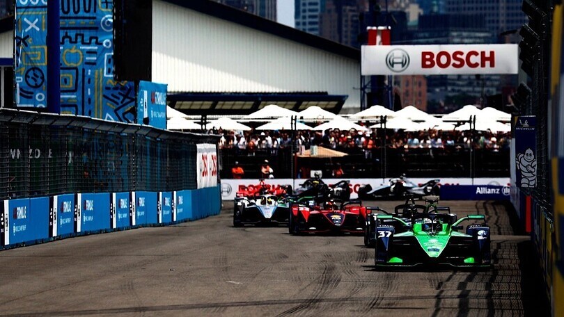 Qualifica gara2 ePrix New York, continua il dominio di Cassidy
