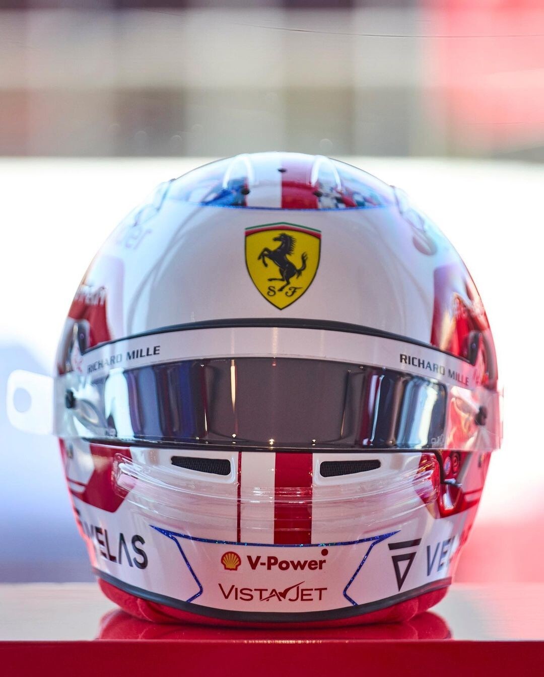 GP Francia, Leclerc ricorda papà Hervé nel suo casco