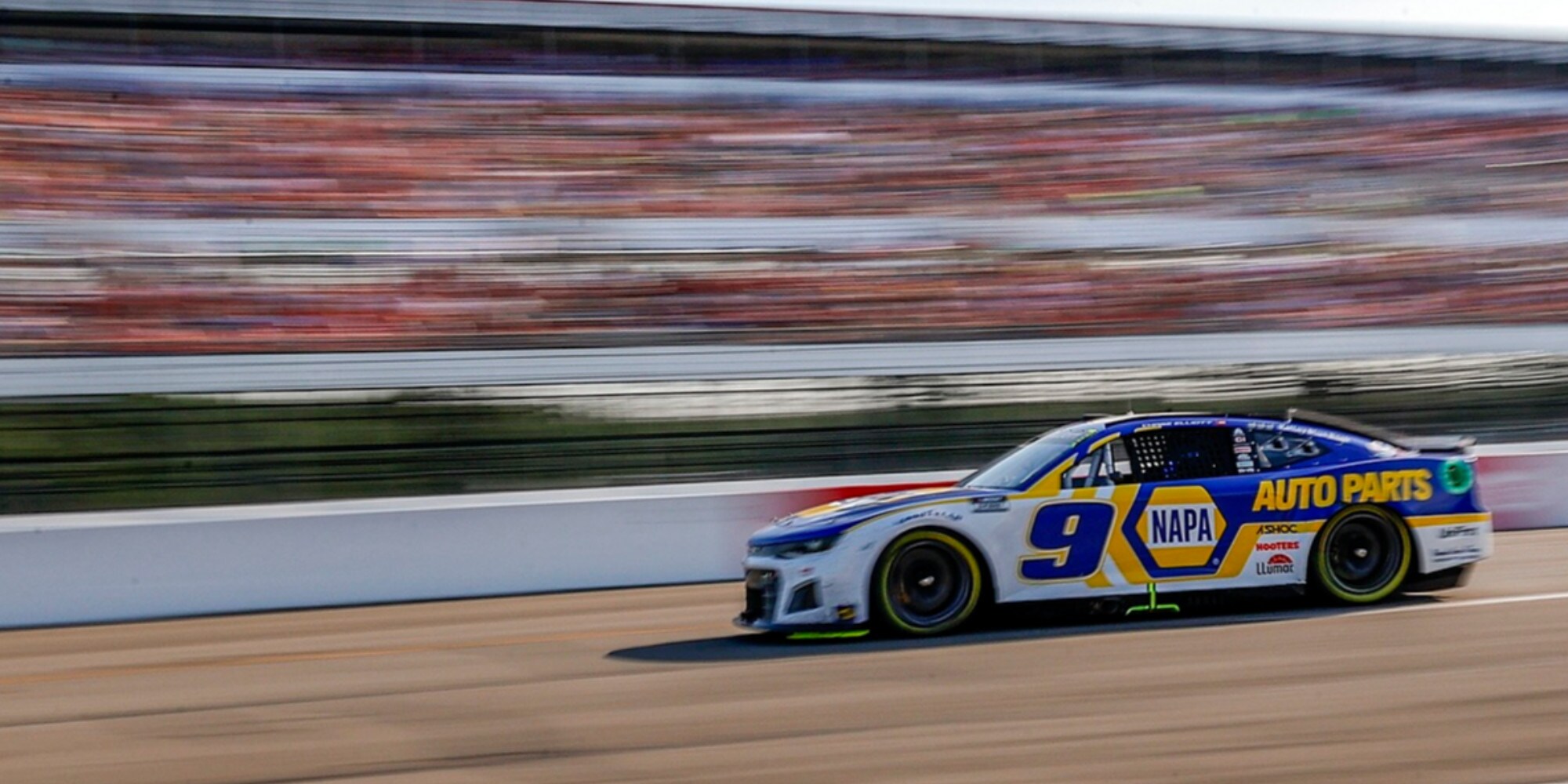 Nascar: una doppia squalifica fa vincere Elliott a Pocono