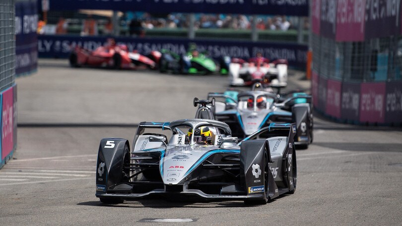 ePrix Londra, gli orari in tv. Vandoorne: qualifica cruciale