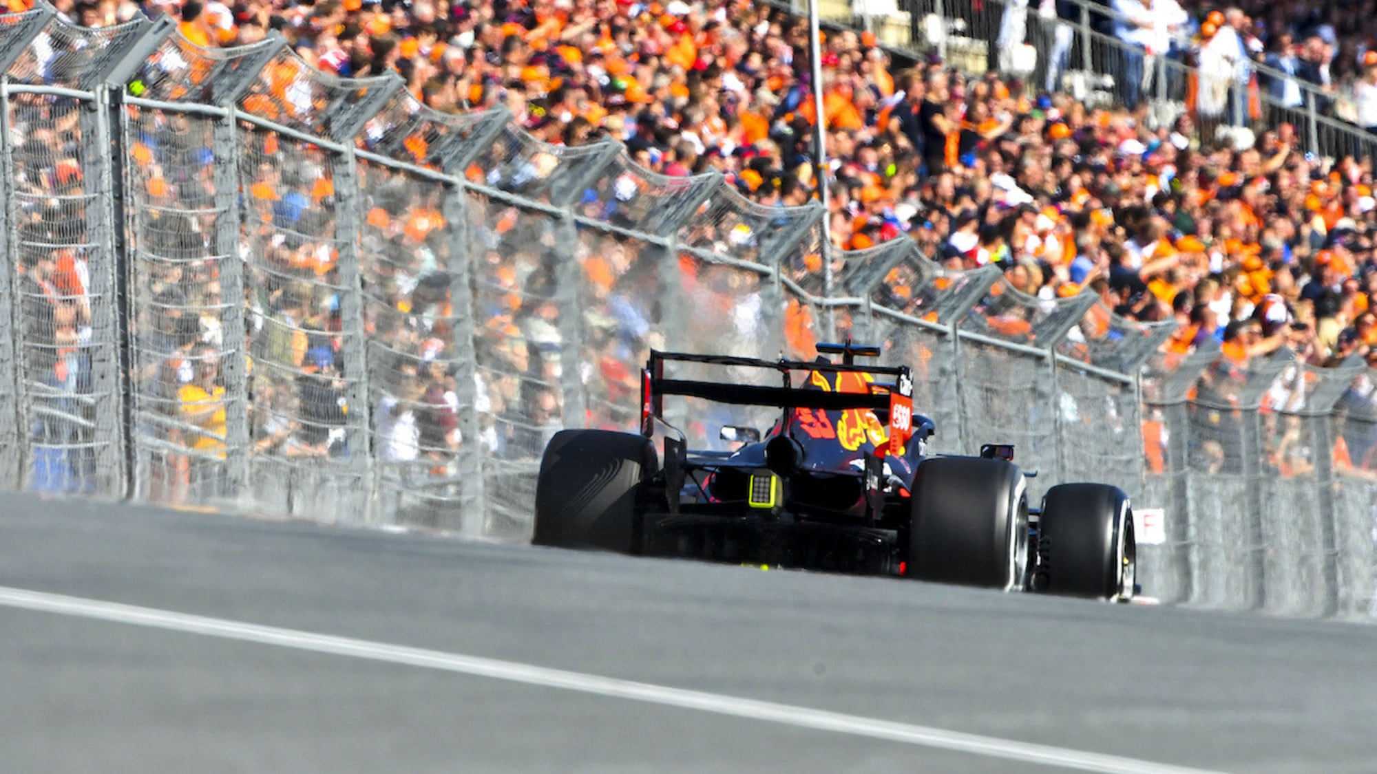 Pirelli, torna la C1 a Zandvoort. La sopraelevata si farà a DRS aperto