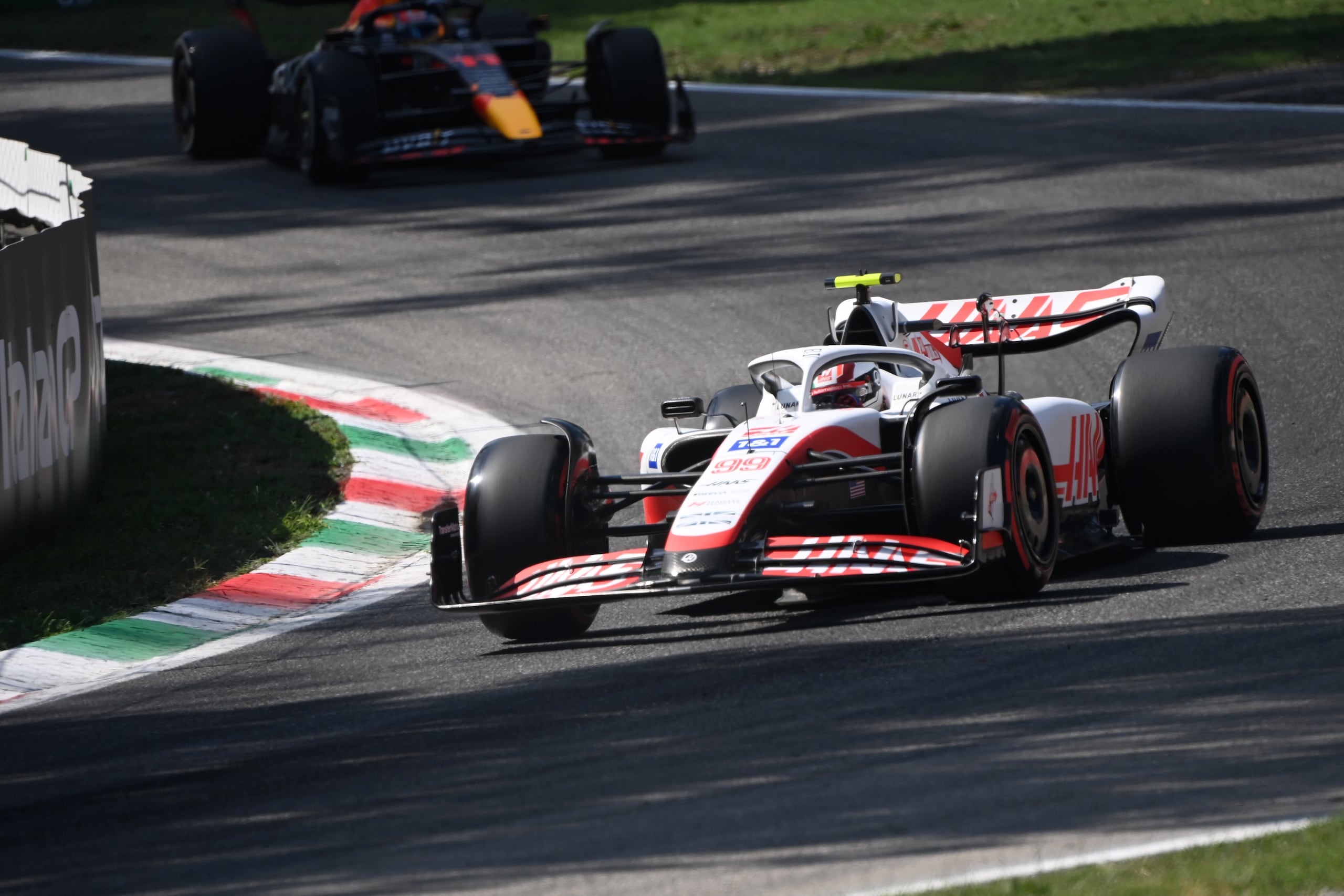 Giovinazzi, le prove libere a Monza con la Haas