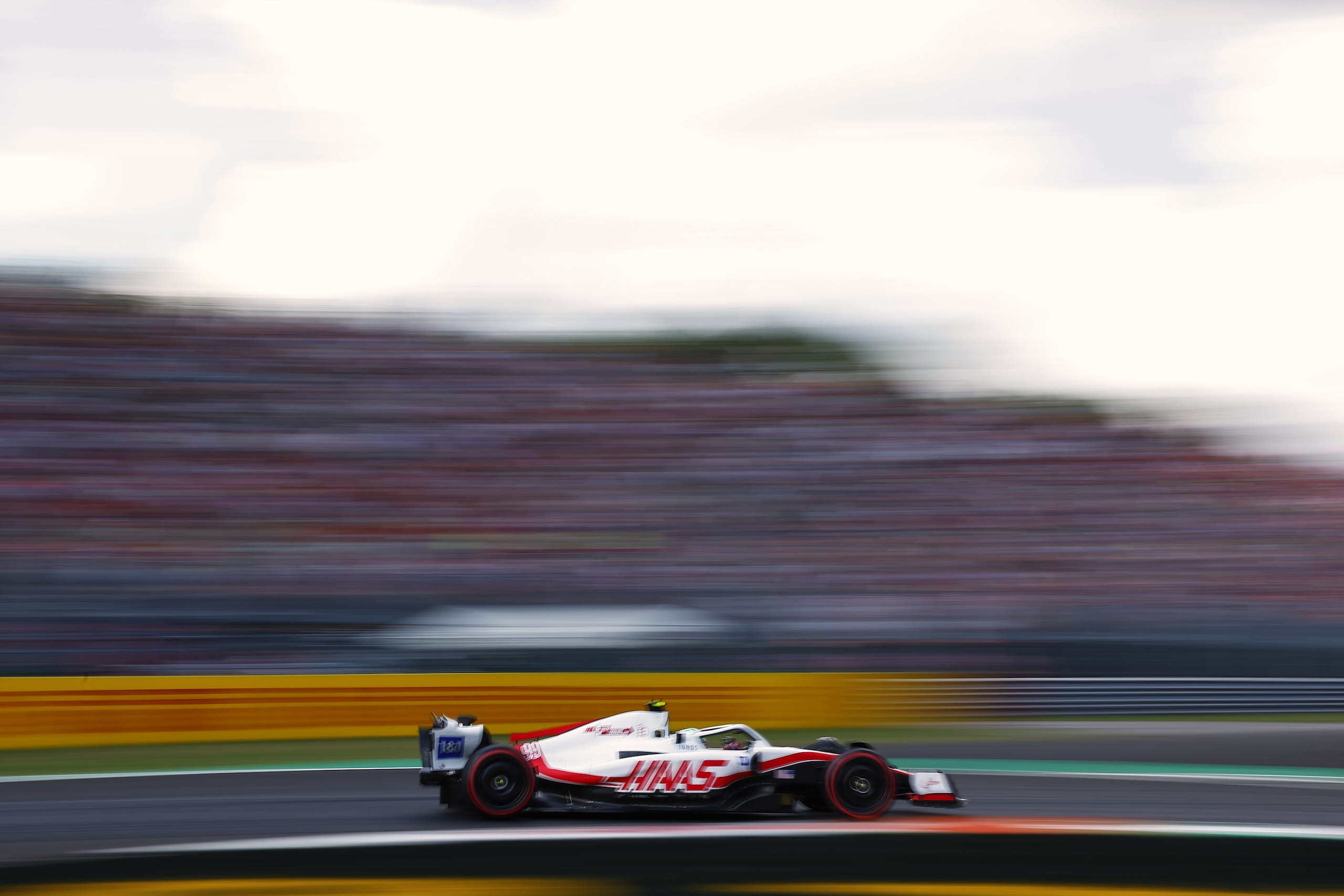 Giovinazzi, le prove libere a Monza con la Haas