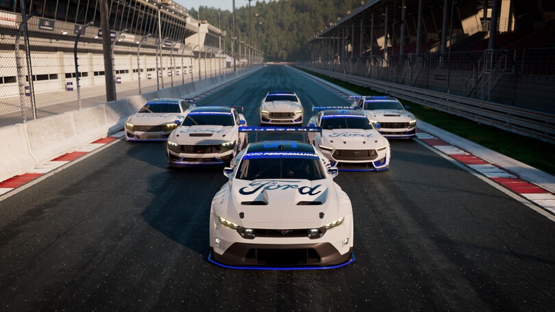 Ford Mustang Dark Horse, pronta per GT3, GT4 e NASCAR