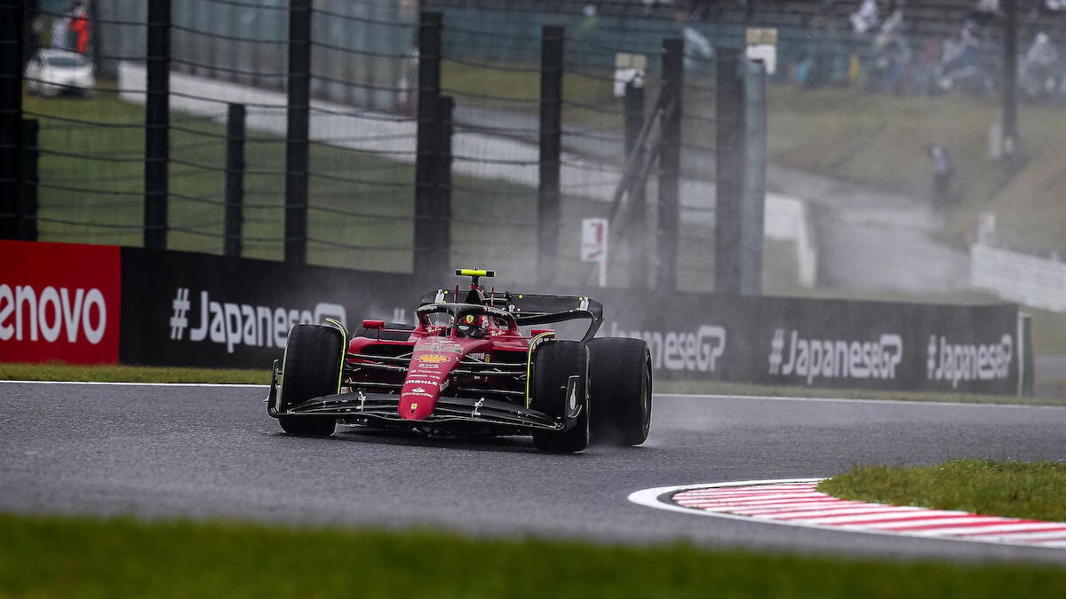 Ferrari aggiornata a Suzuka, Sainz saluta un venerdì produttivo