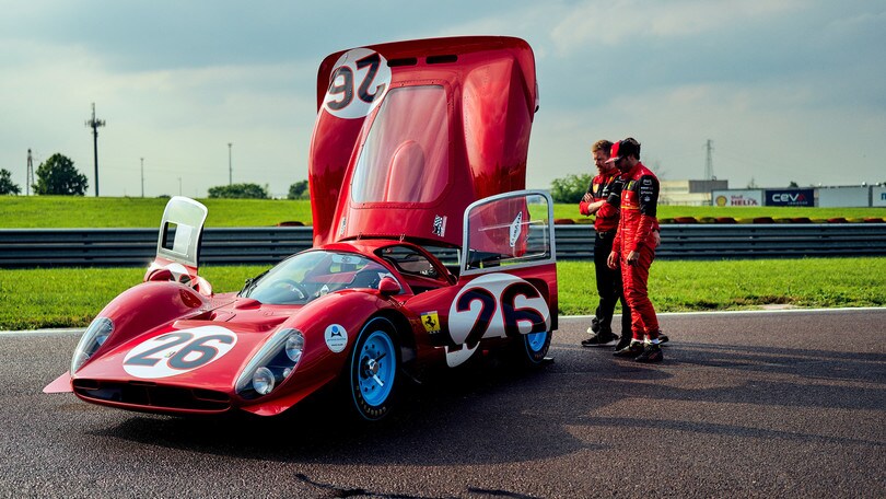 Sainz a Fiorano con la Ferrari 412 P