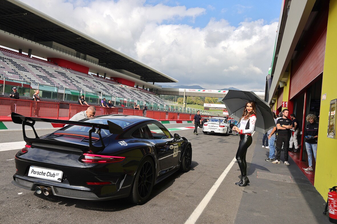 Il Porsche Club GT ai ferri corti al Mugello, tutto si decide a Misano