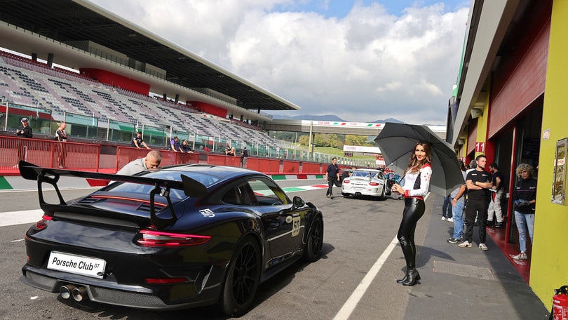 Il Porsche Club GT ai ferri corti al Mugello, tutto si decide a Misano