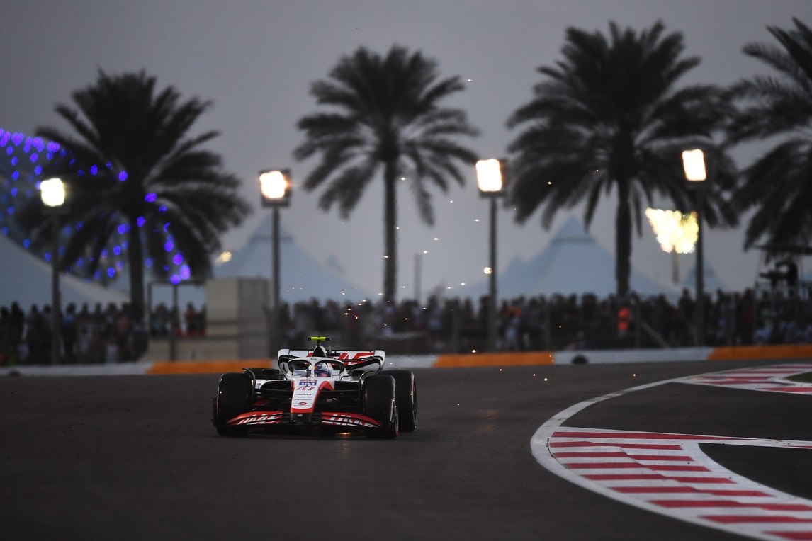 GP Abu Dhabi, le foto più belle dell'ultima gara del 2022