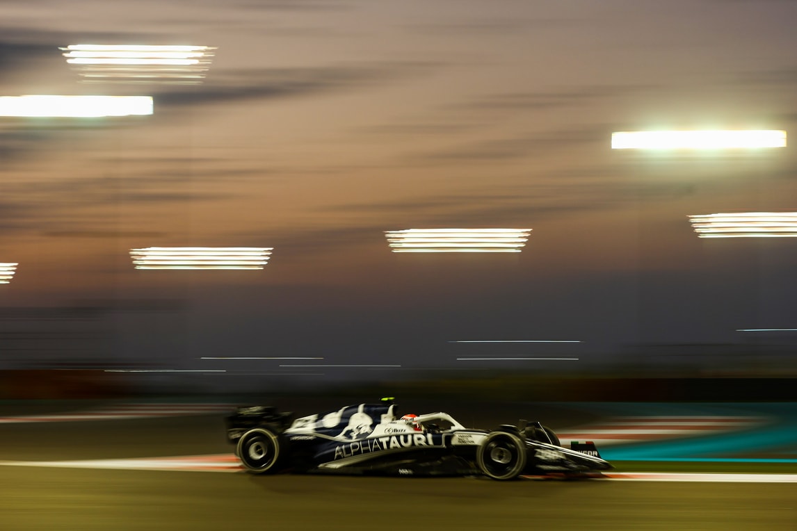 GP Abu Dhabi, le foto più belle dell'ultima gara del 2022