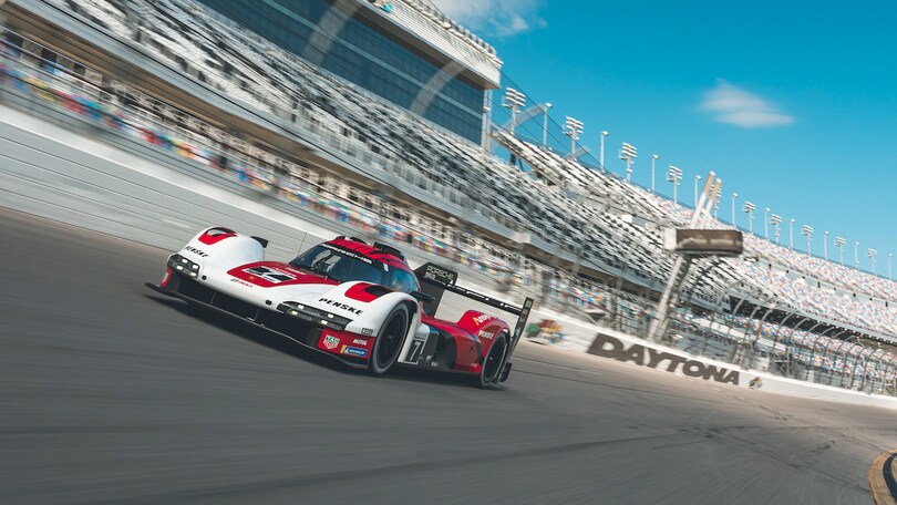 Porsche 963, dieci piloti su quattro prototipi tra IMSA e WEC