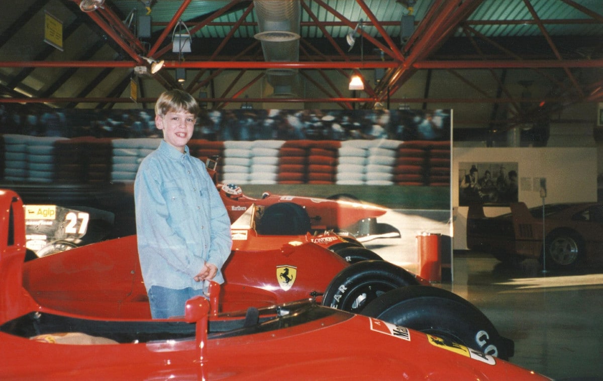 Vettel e la Ferrari, un amore di lunga data testimoniato da una foto