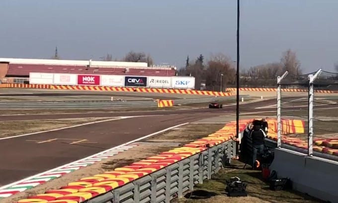 Ferrari SF-23, Leclerc in pista a Fiorano per lo shakedown