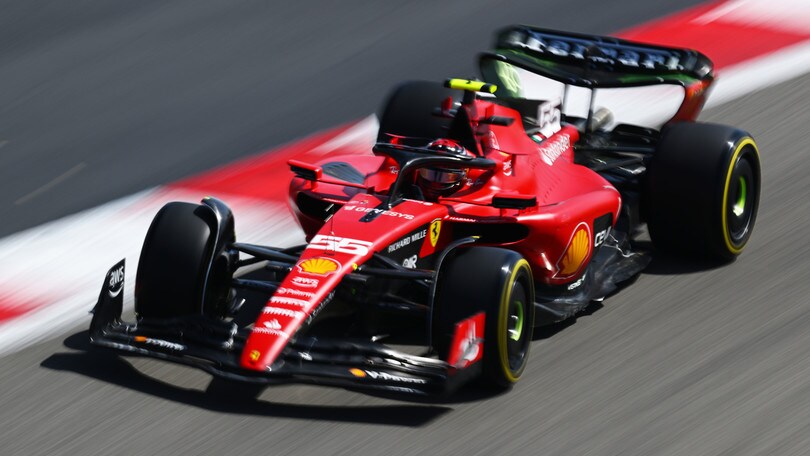 Test F1, Day 2: le monoposto in azione in Bahrain