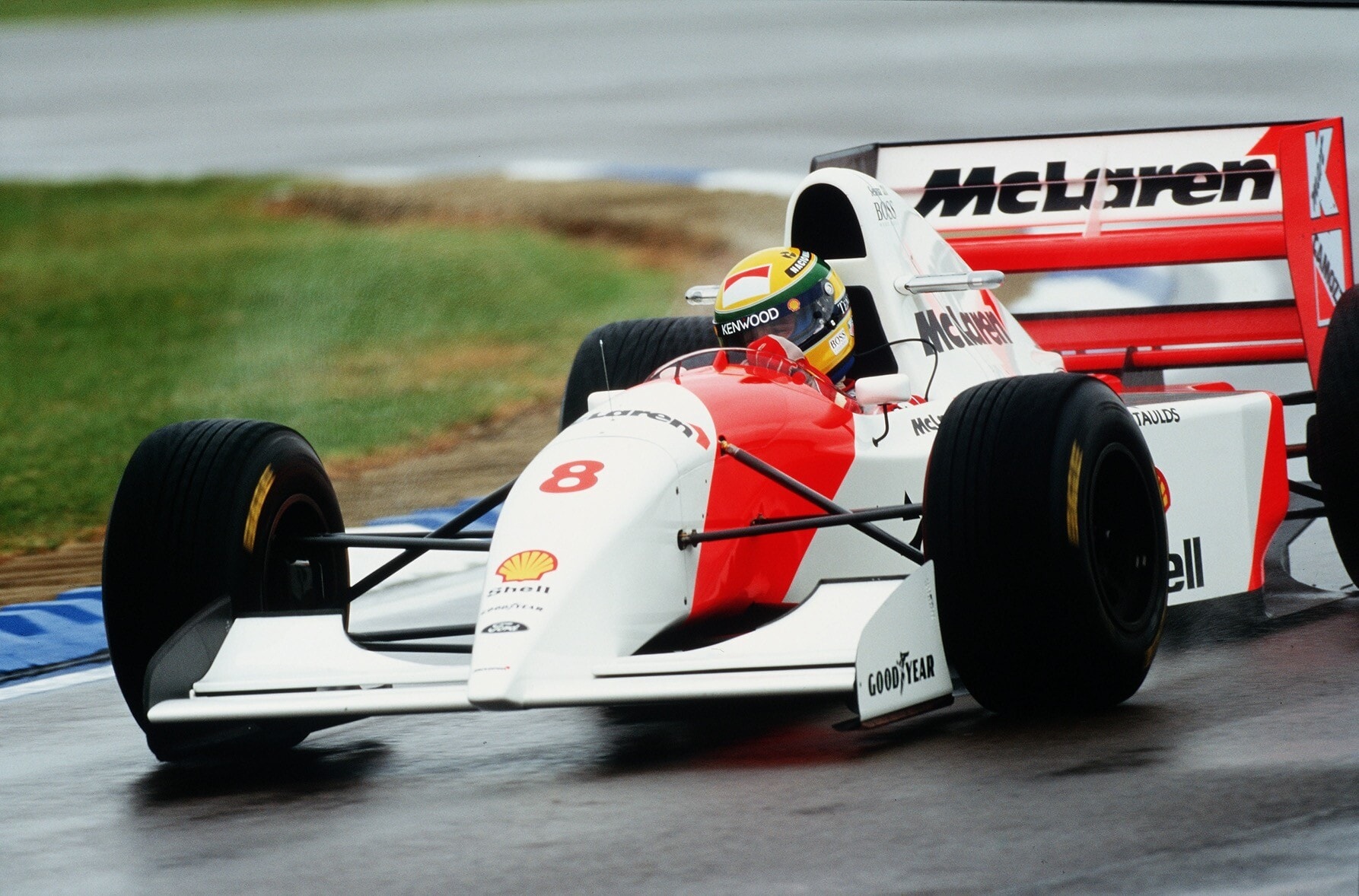 Senna a Donington 1993, quando l'uomo ha battuto la macchina