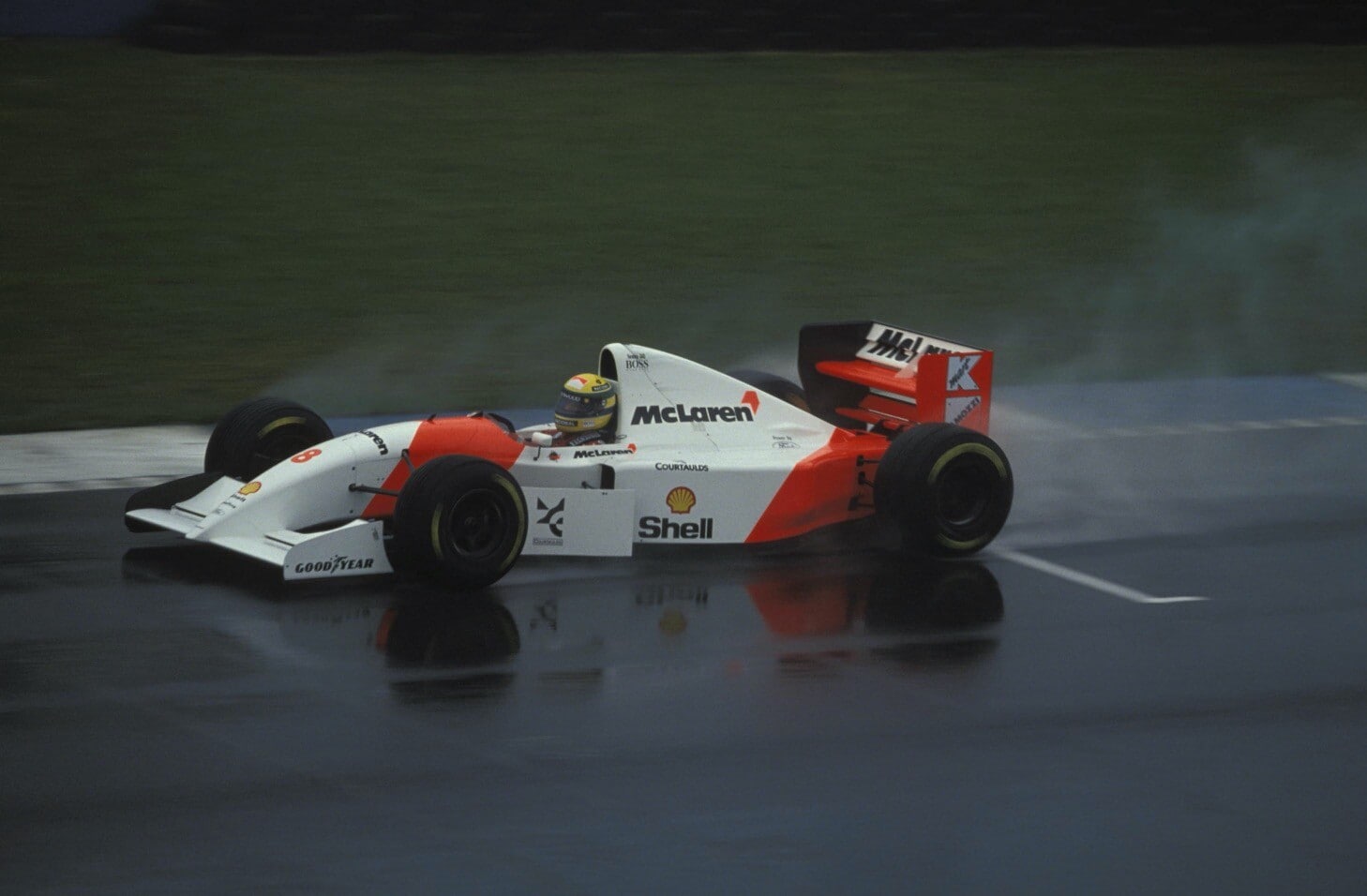 Senna a Donington 1993, quando l'uomo ha battuto la macchina