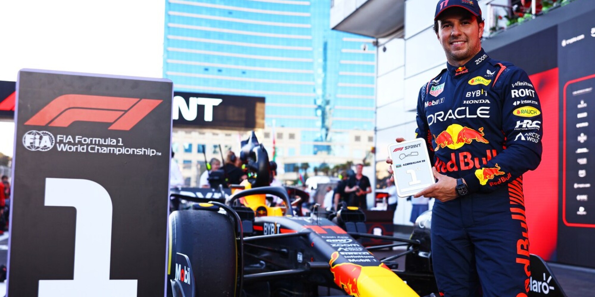 Perez: "Ho fatto fatica per superare Leclerc"