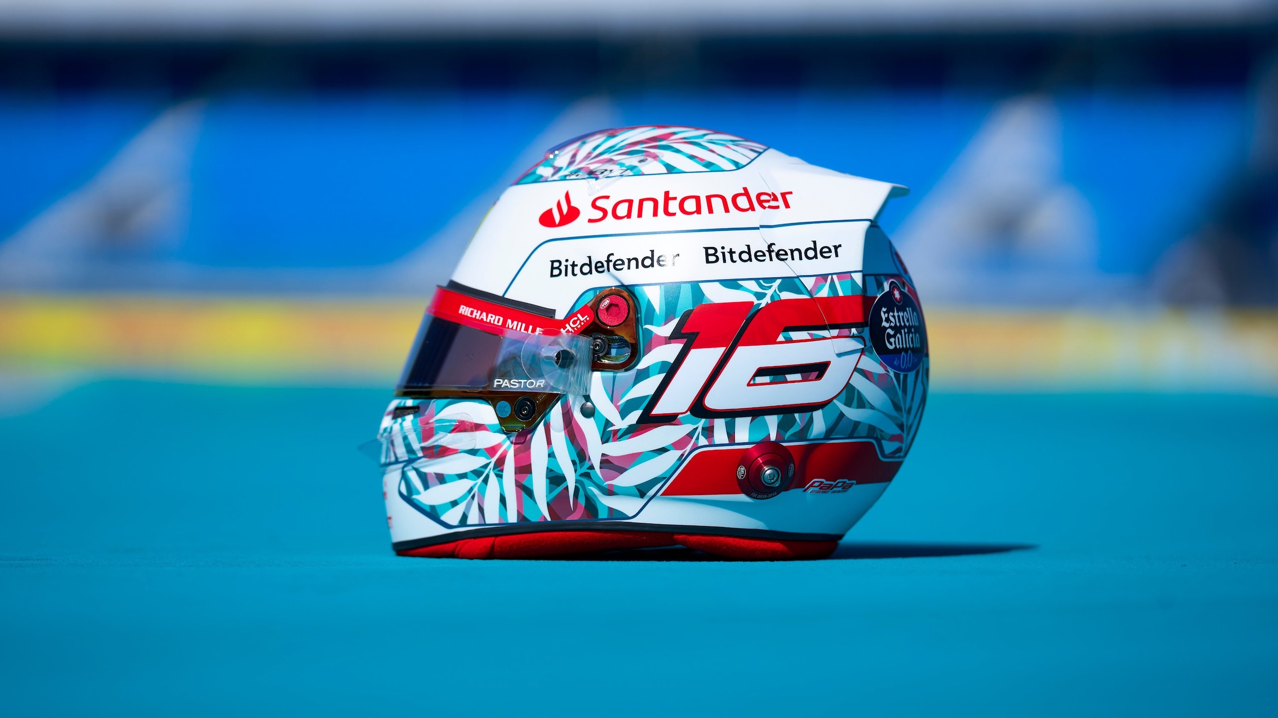 GP Miami, i caschi speciali dei piloti F1 per la gara in Florida