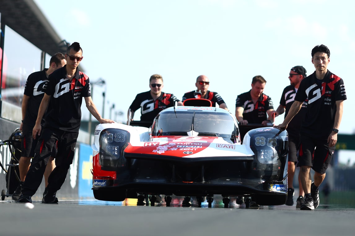 24 Ore di Le Mans 2023, FP1: due Toyota davanti