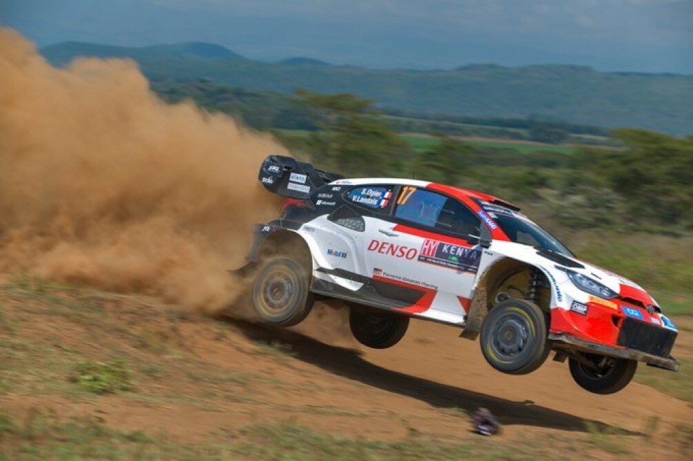 WRC, Rally Safary: prima tappa, Ogier in testa