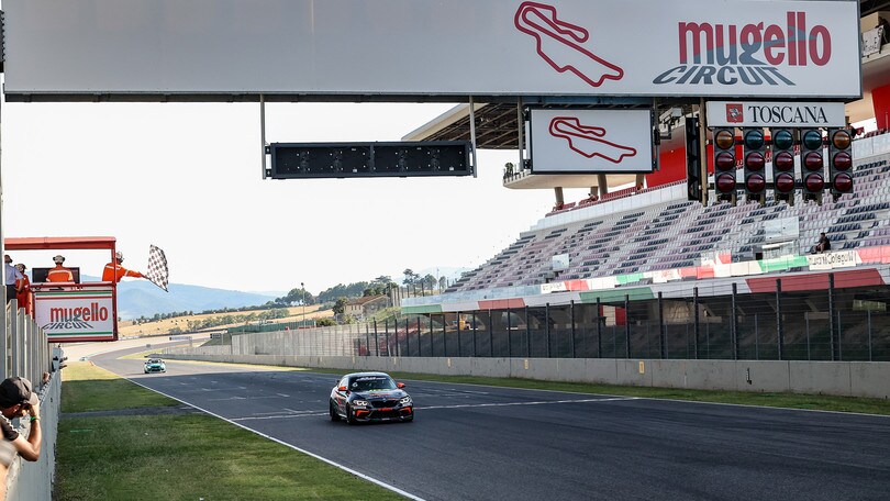 BMW M2 CS Racing Cup Italy, Mugello: Doppietta per Giacon