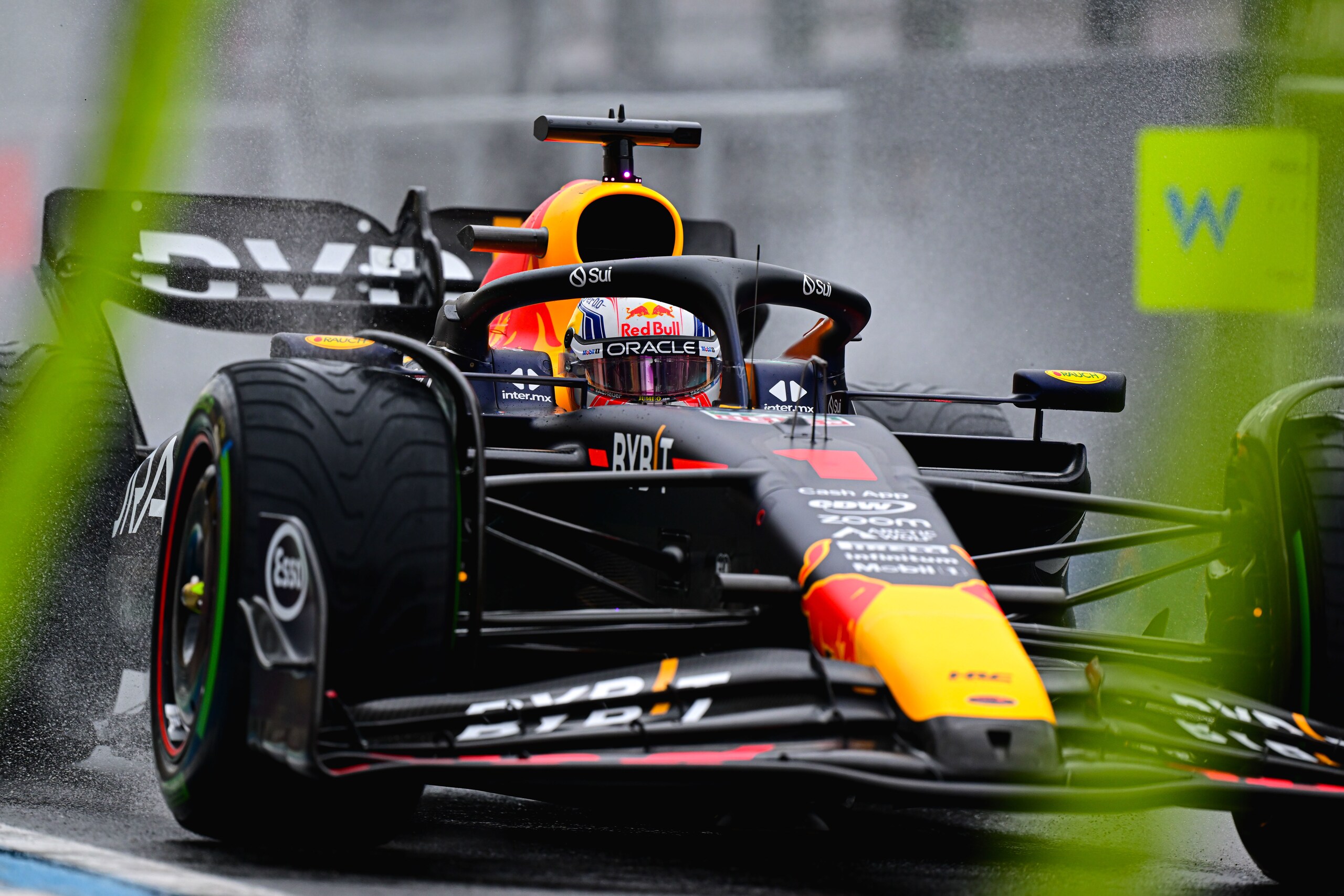 Verstappen, no al format sperimentale: "Poche gomme impongono pochi giri"
