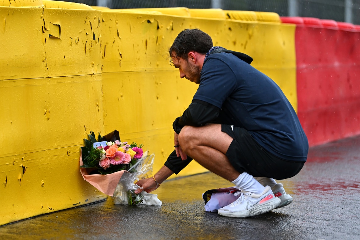 Spa, il tributo ad Anthoine Hubert e Dilano van't Hoff organizzato da Gasly