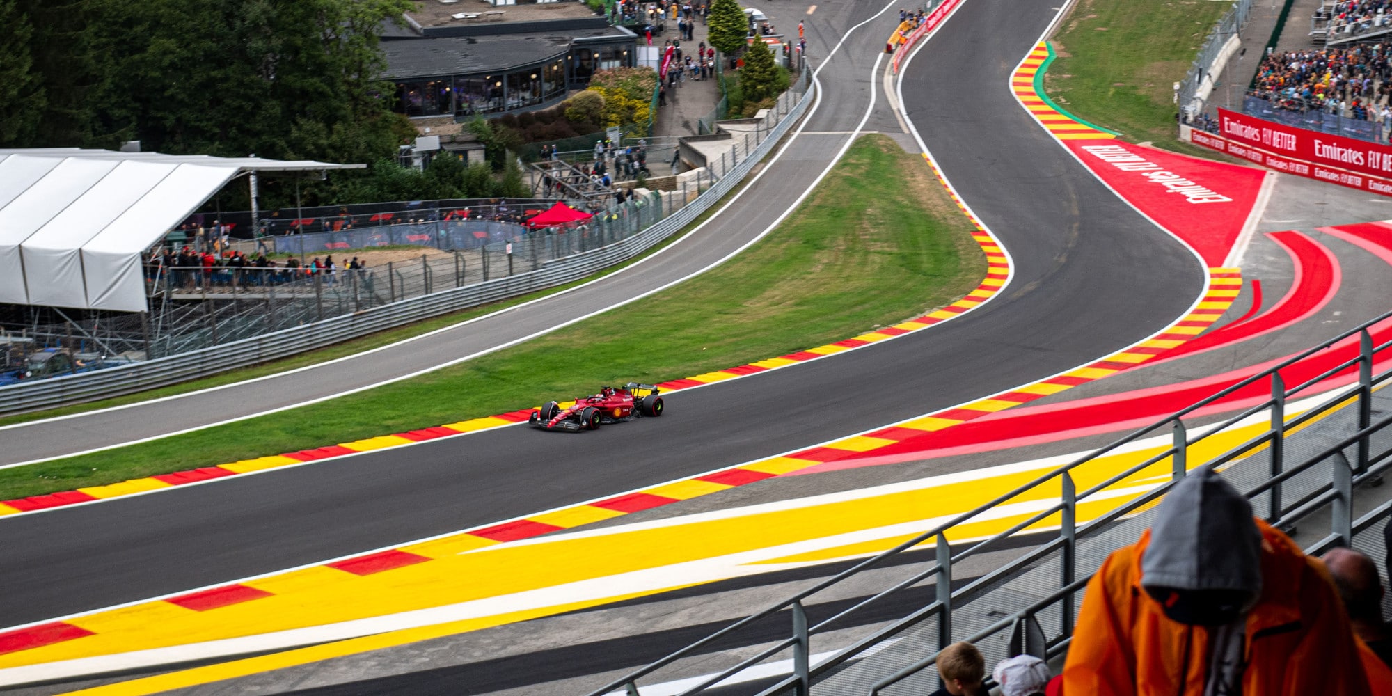 GP Belgio, qualifiche: Verstappen il più veloce, ma la pole è di Leclerc