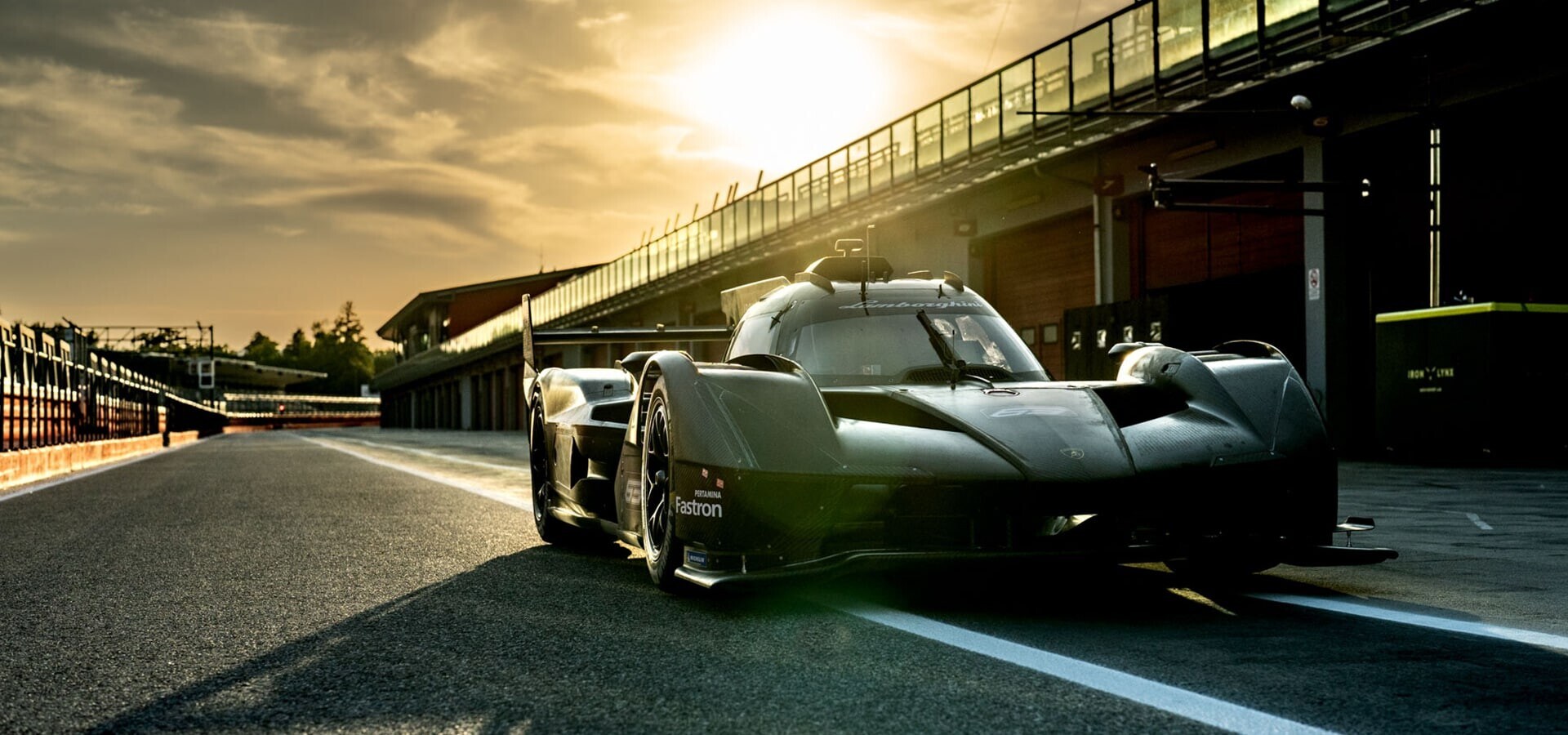 Lamborghini SC63, l'Hypercar del Toro in azione a Imola