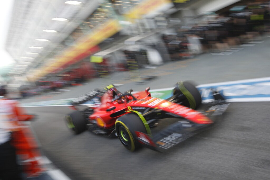 GP Singapore, FP3: comanda Sainz, poi Russell e Norris
