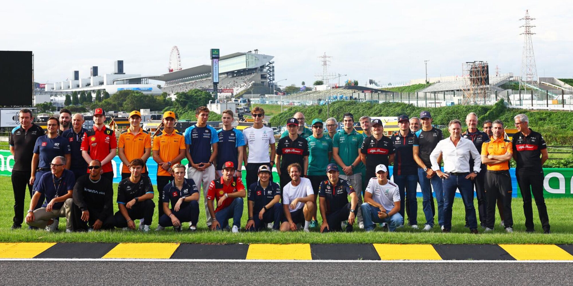 Vettel a Suzuka per il GP del Giappone per inaugurare la "curva delle apI"