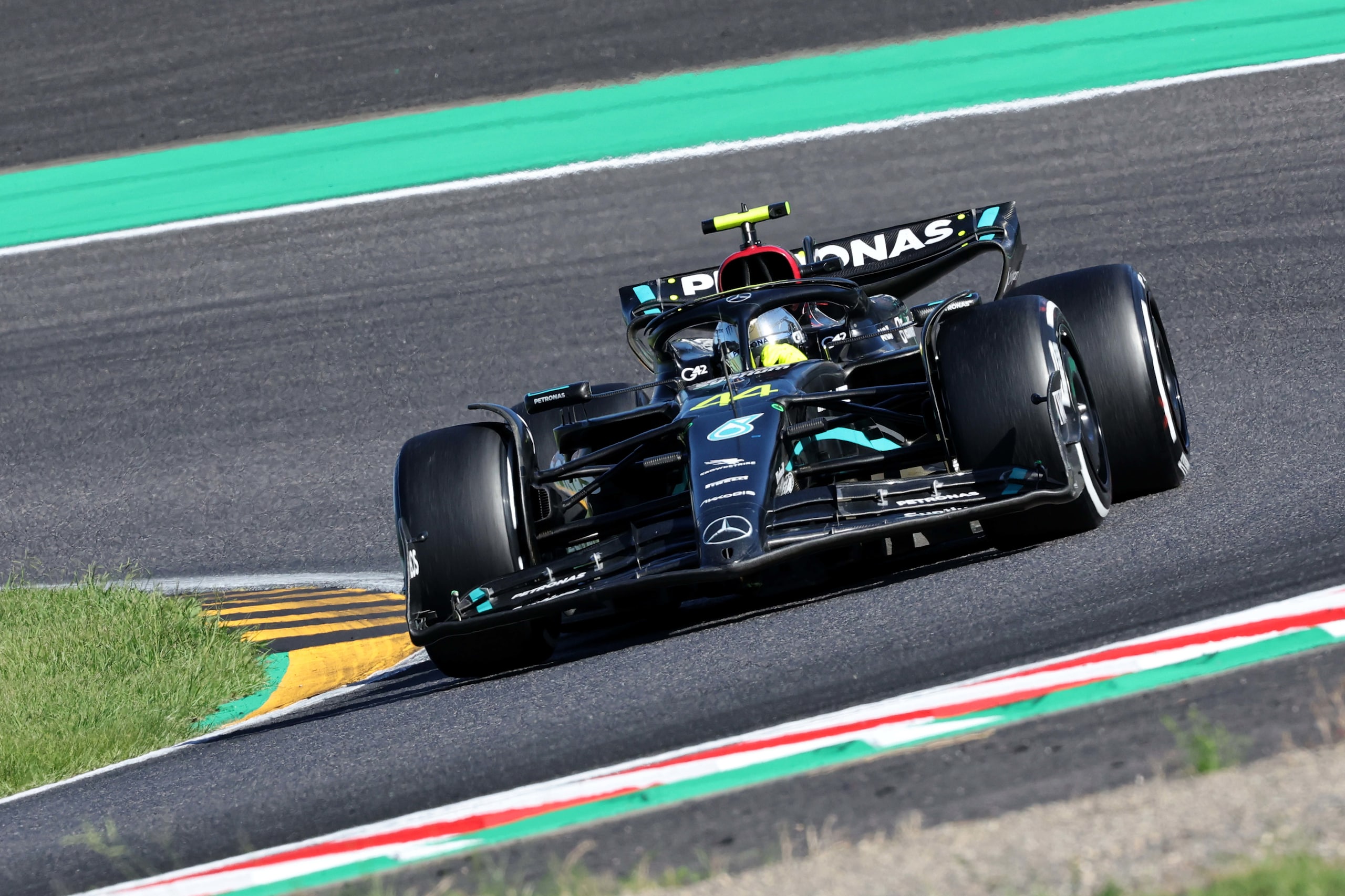 Hamilton e la vittoria numero 104: "Sarebbe il più grande trionfo della mia carriera"