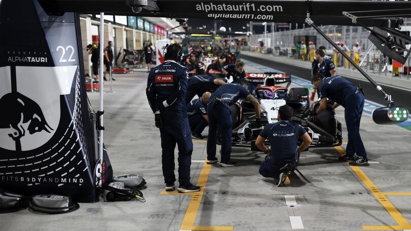 GP Qatar: problemi per le Pirelli, ipotesi 3 soste obbligatorie