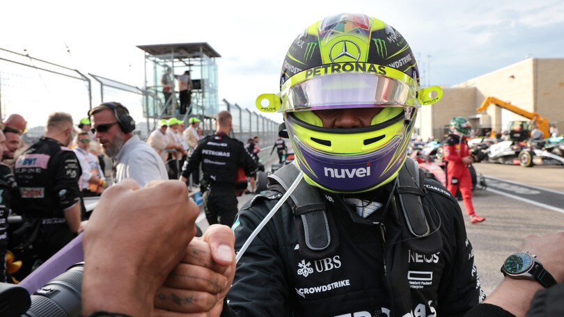 Hamilton: “Passo di Verstappen incontrastabile”